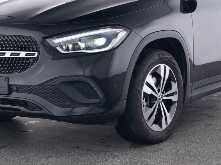 MERCEDES GLA180 PROGRESSIVE+NIGHTPACK